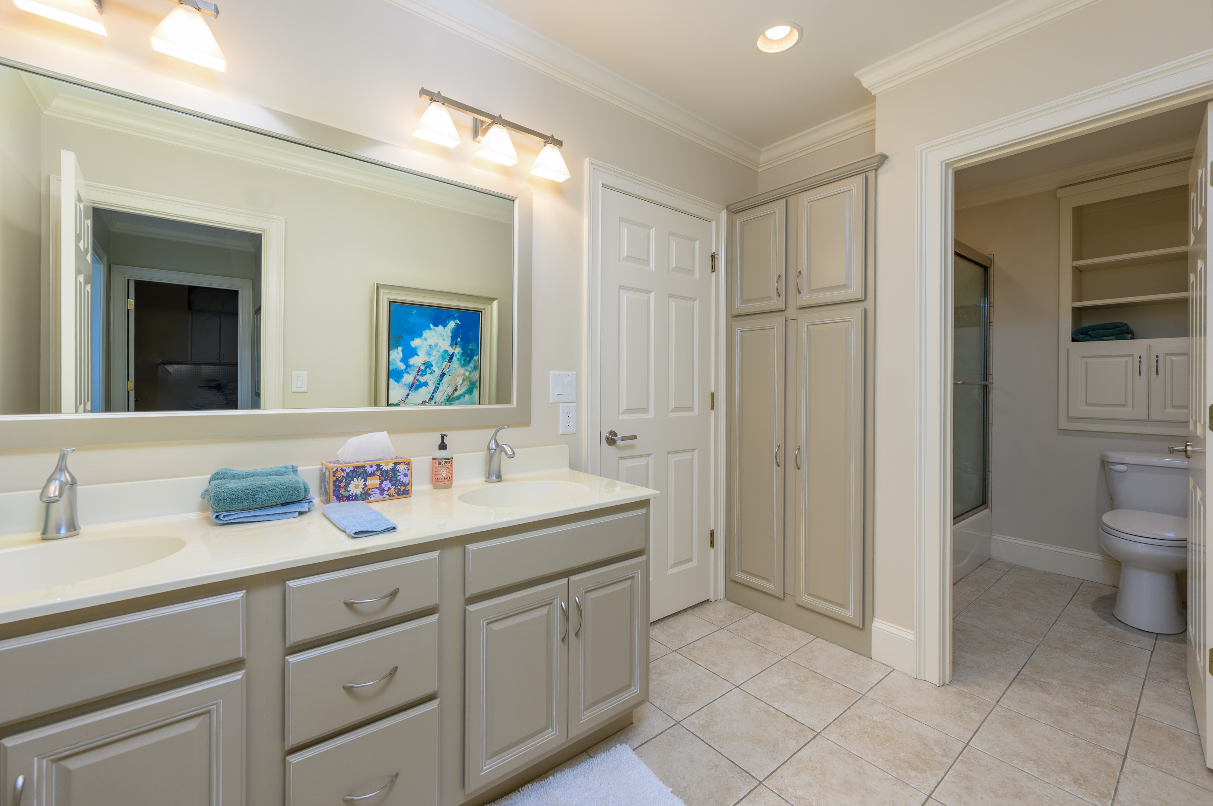 1100 Bachelors Run image 24